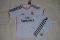 Conjunto Real Madrid Niño local (Camiseta + Pantalon)